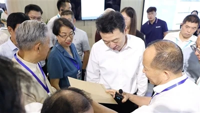 Lub Linyi Wood Expo tau los ua tiav qhov kev txiav txim siab, Thiab Lub Rooj ...